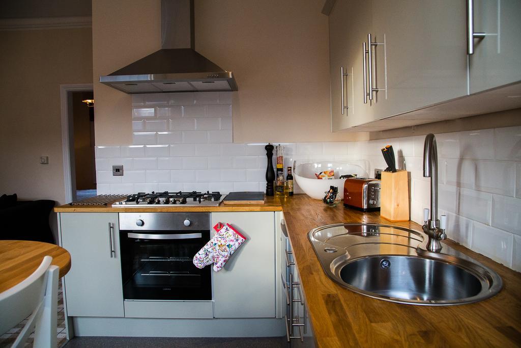 Апартаменти Harrogate Elite Living Екстер'єр фото
