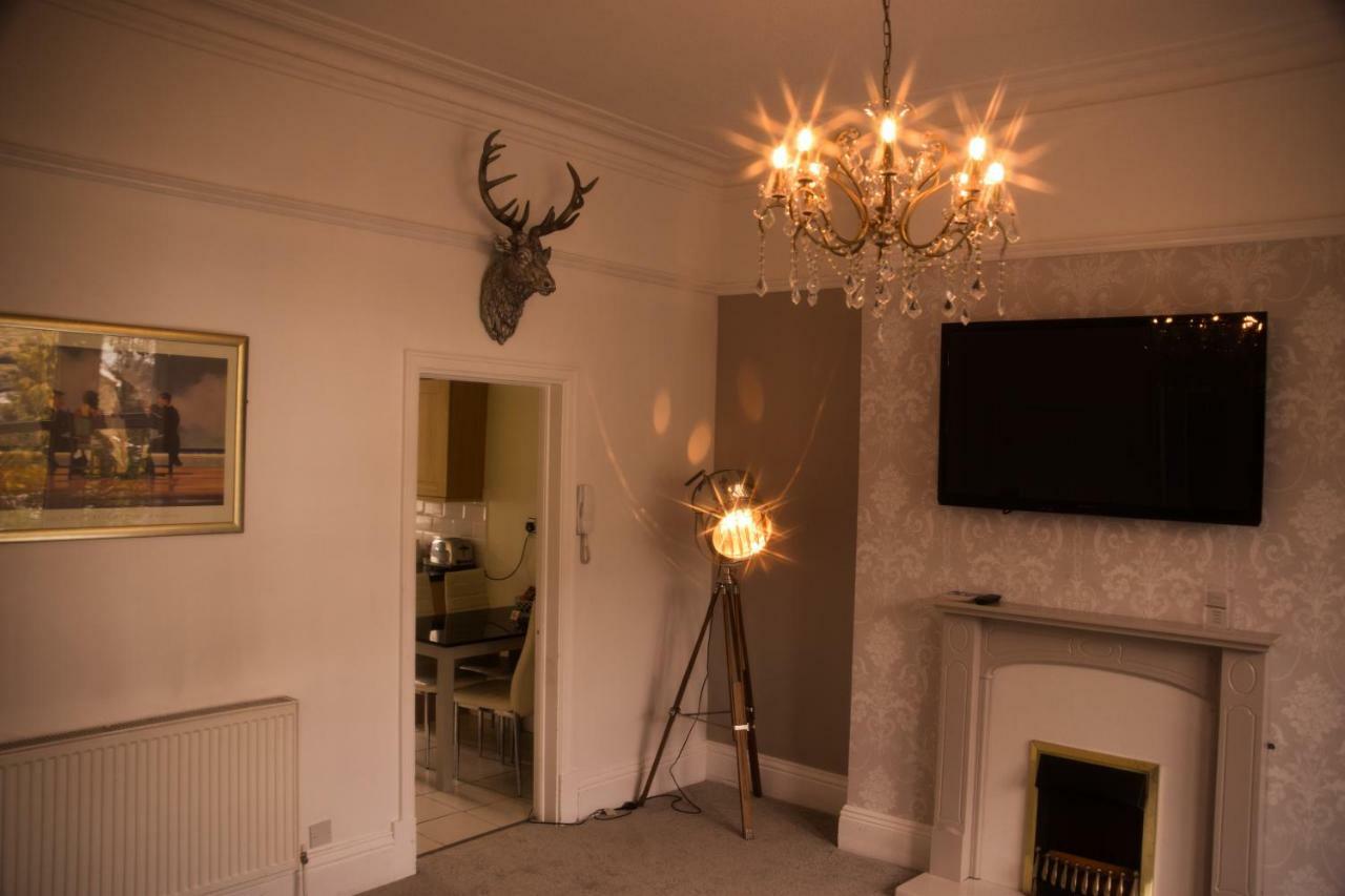 Апартаменти Harrogate Elite Living Екстер'єр фото