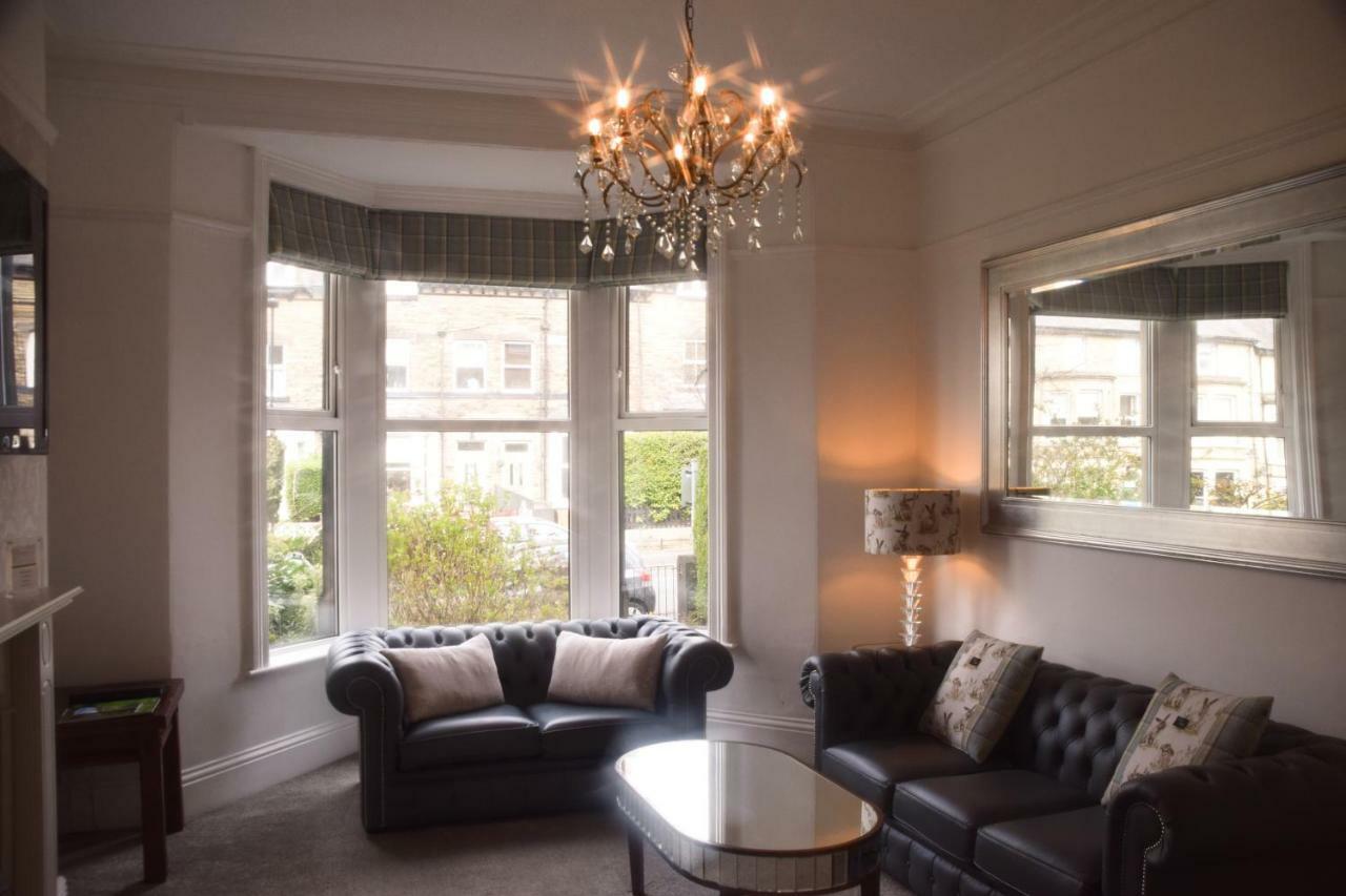 Апартаменти Harrogate Elite Living Екстер'єр фото