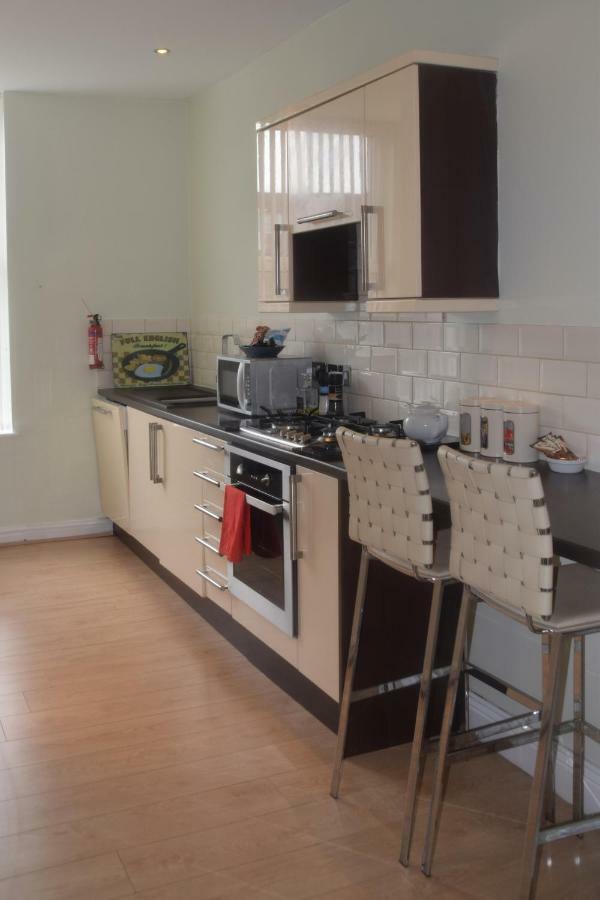 Апартаменти Harrogate Elite Living Екстер'єр фото